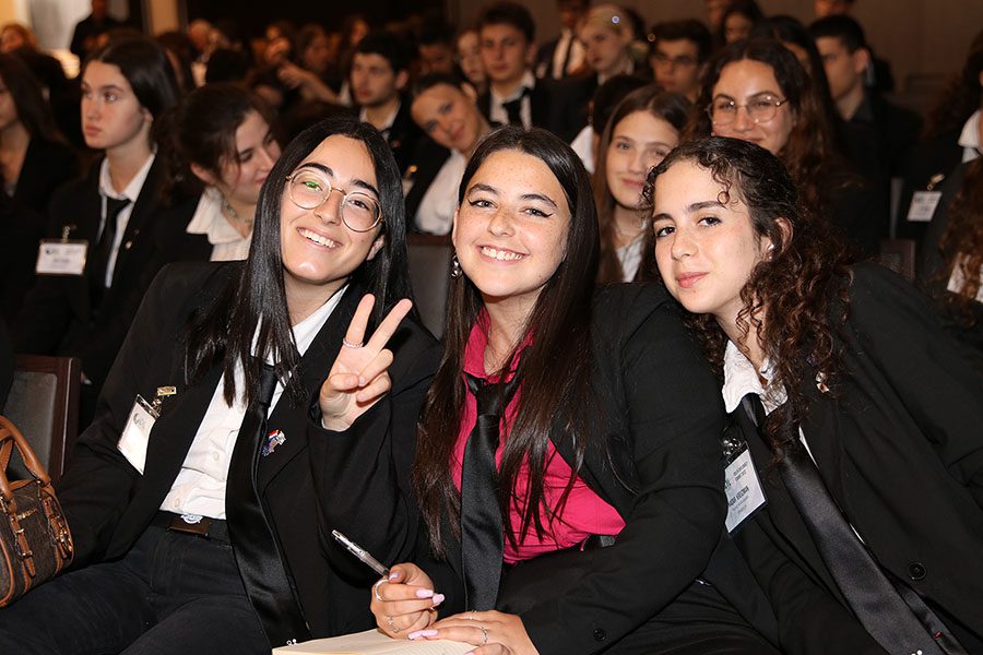 השגרירים הצעירים בפסגת הנוער